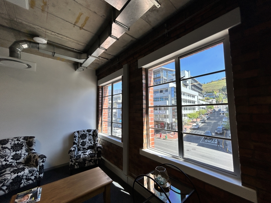 To Let commercial Property for Rent in Green Point Western Cape